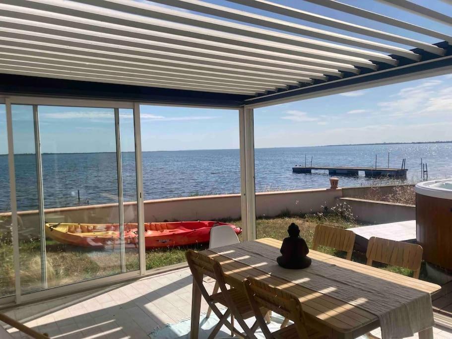 Villa Avec Spa & Vue Panomarique Sur L'Etang Pérols Exterior photo